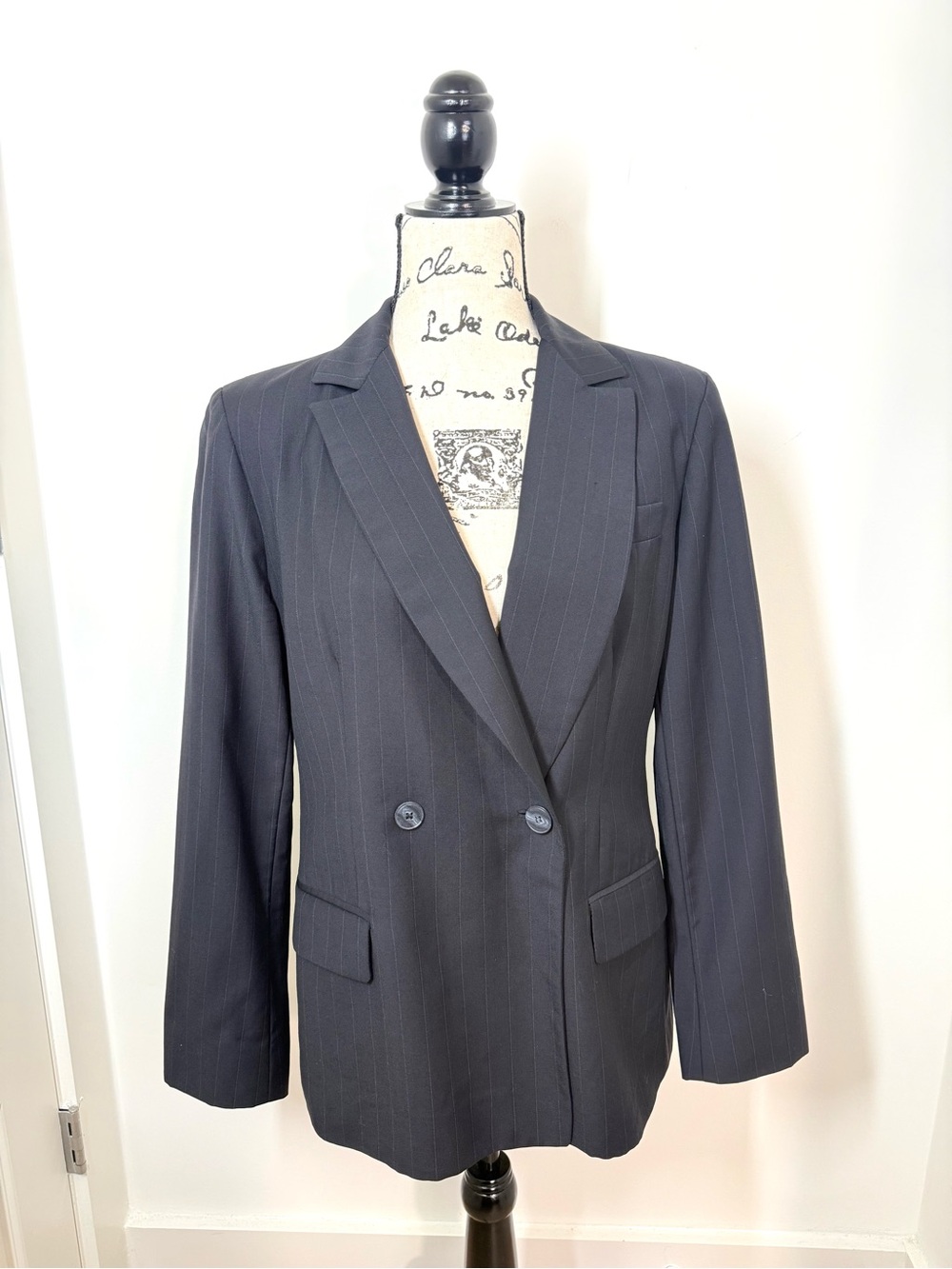 Brooks Brothers Dark Navy Women’s Pinstripe Double-Breasted Suit Blazer Jacket